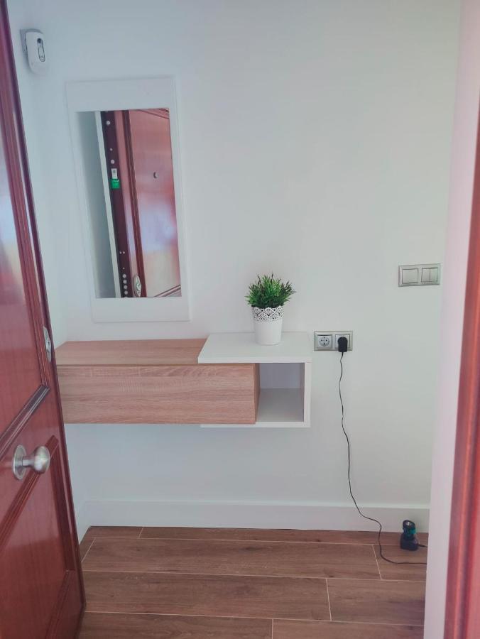 Beautiful Apartment In Third Line Beach Boliches Fuengirola Exterior photo